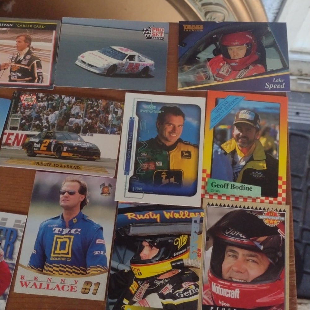 Assorted Racing Trading Cards - Picture 3 of 5